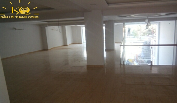 Không gian các tầng lầu rộng thoáng Không gian các tầng lầu rộng thoáng