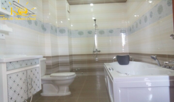 Nhà vệ sinh Nhà vệ sinh