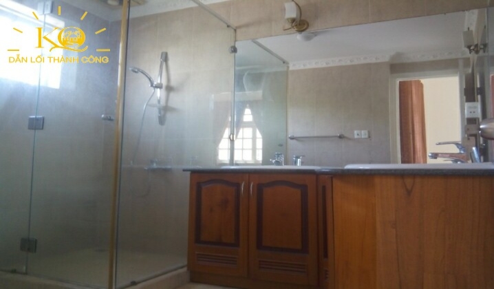 Nhà vệ sinh sạch sẽ Nhà vệ sinh sạch sẽ