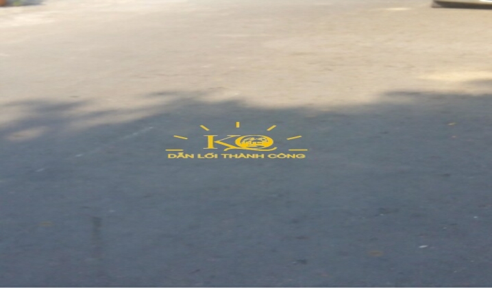 Đường vào nhà rộng thoáng. Đường vào nhà rộng thoáng.