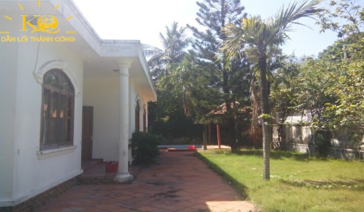 Sân vườn Sân vườn