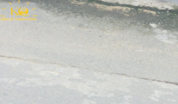 Đường vào nhà  Đường vào nhà