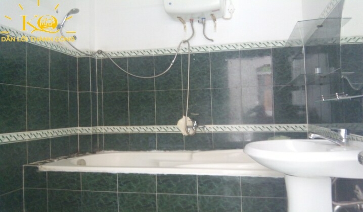 Nhà vệ sinh Nhà vệ sinh