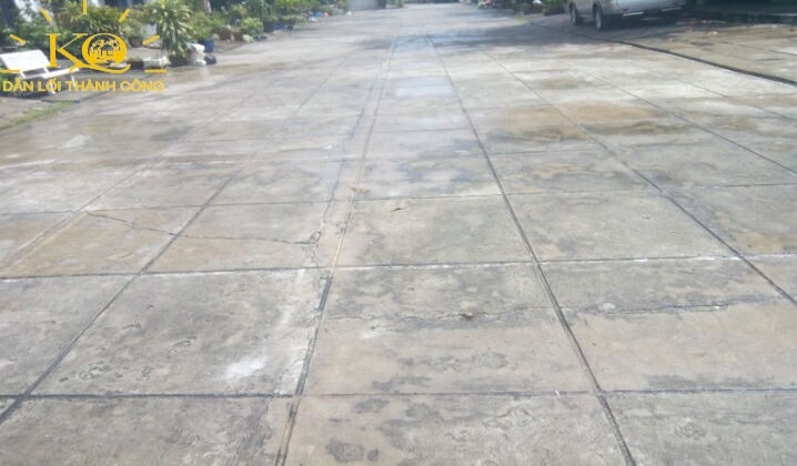 Đường vào nhà rộng Đường vào nhà rộng