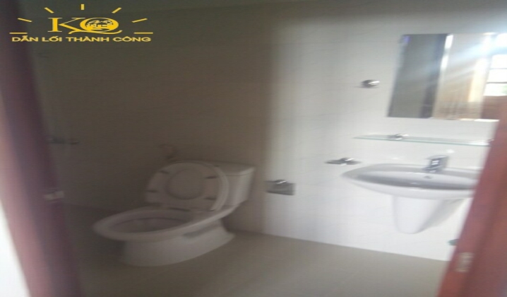 Nhà vệ sinh Nhà vệ sinh