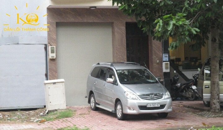 Mặt trước nhà mặt trước nhà