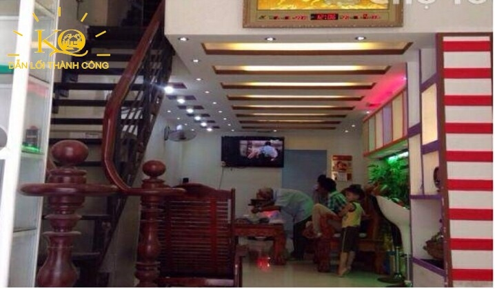 Bên trong nhà Bên trong nhà