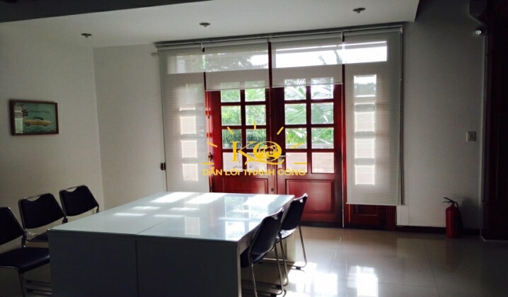 Phòng sinh hoạt chung. Phòng sinh hoạt chung.