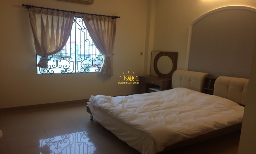 Không gian trong phòng thoáng, ánh sáng tốt. Không gian trong phòng thoáng, ánh sáng tốt.