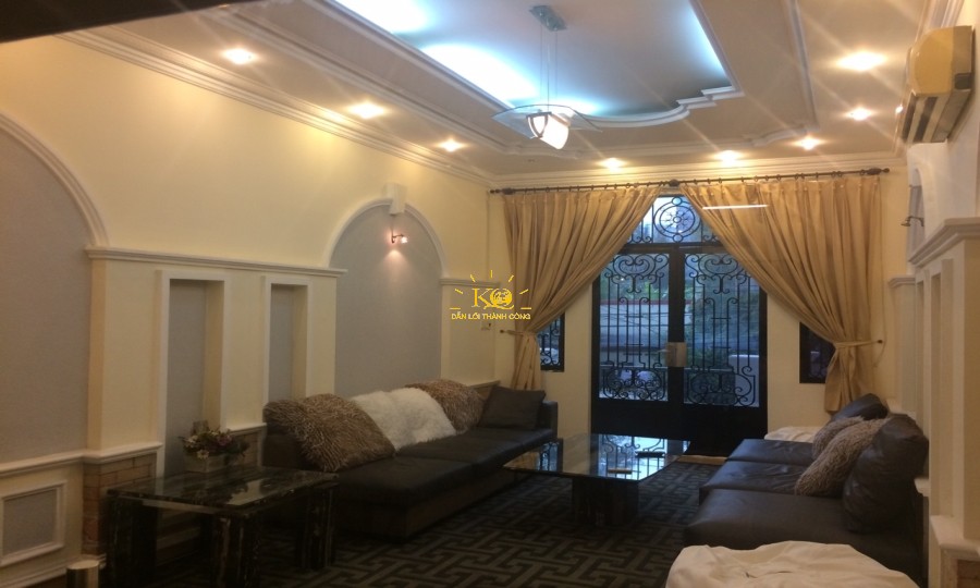 Phòng khách tầng lầu. Phòng khách tầng lầu.