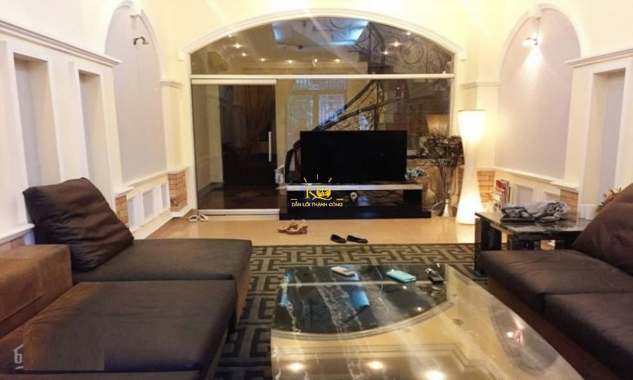 Nhà cho thuê quận 2 diện tích 4.2x20, gara, nội thất sang trọng. Nhà cho thuê quận 2 diện tích 4.2x20, gara, nội thất sang trọng.