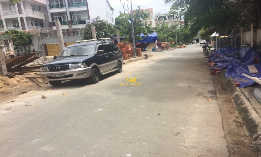 Khuôn viên quanh nhà thông thoáng Khuôn viên quanh nhà thông thoáng