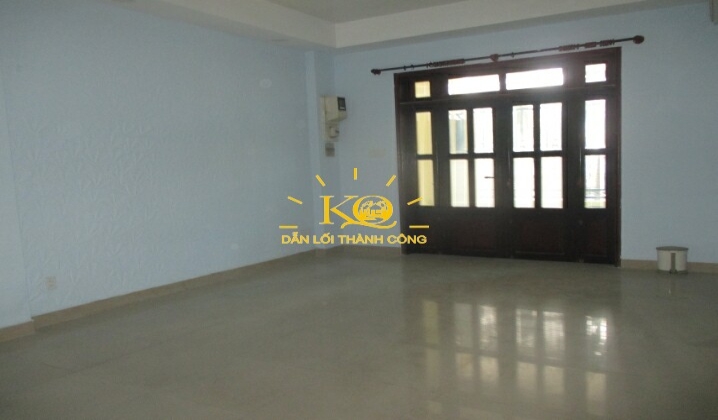 Không gian rộng, vuông vức. Không gian rộng, vuông vức.