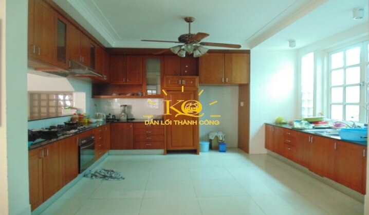 Phòng bếp trang bị nội thất cao cấp. Phòng bếp trang bị nội thất cao cấp.