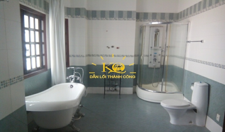 Phòng vệ sinh thiết kế hiện đại, cao cấp. Phòng vệ sinh thiết kế hiện đại, cao cấp.