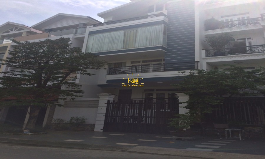 Không gian trước nhà cho thuê rộng Không gian trước nhà cho thuê rộng