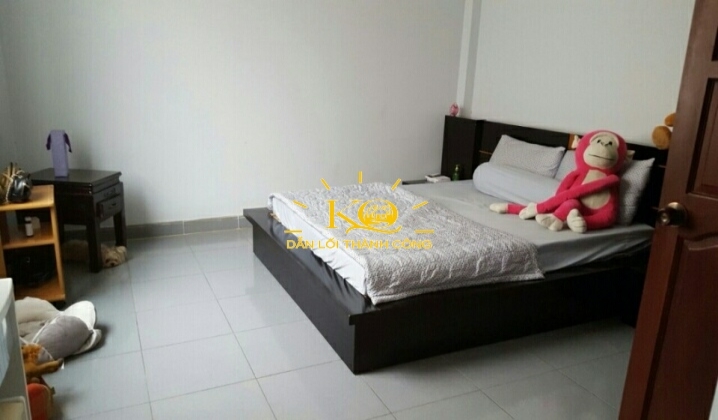 Phòng ngủ tầng trệt. Phòng ngủ tầng trệt.