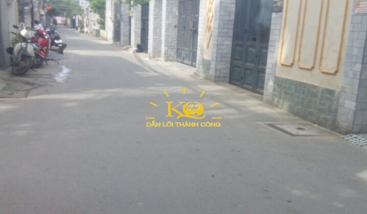 Đường trước nhà rộng thoáng Đường trước nhà rộng thoáng