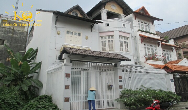 Thiết kế bên ngoài của căn nhà Thiết kế bên ngoài của căn nhà