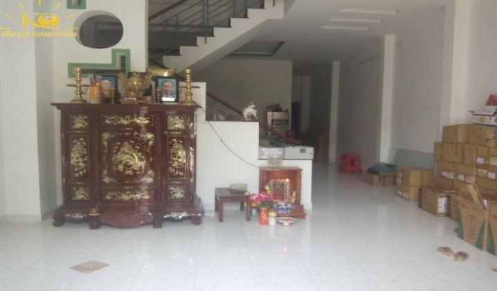 Không gian tầng trệt nhà cho thuê. Không gian tầng trệt nhà cho thuê.