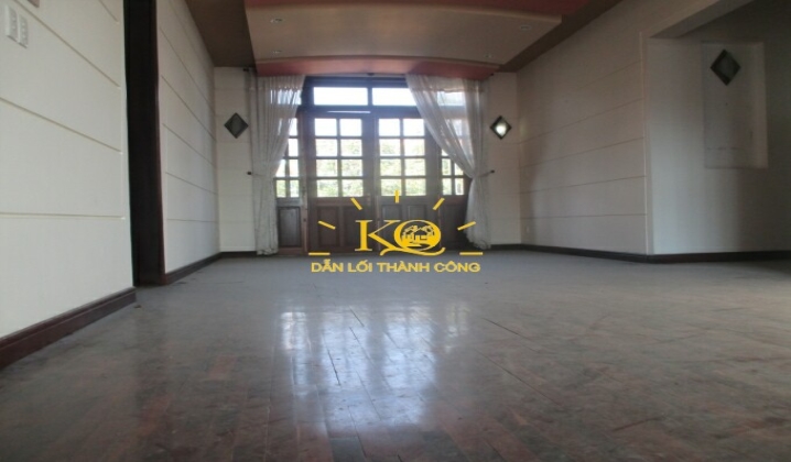 Không gian các phòng tràn ngập ánh sáng Không gian các phòng tràn ngập ánh sáng