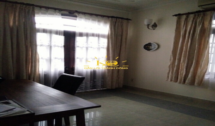 Một góc phòng tràn ngập ánh sáng Một góc phòng tràn ngập ánh sáng