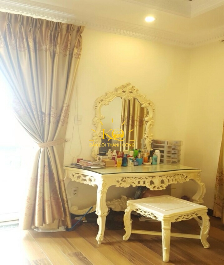 Không gian của các phòng ngủ nhà cho thuê rộng rãi, nội thất đầy đủ. Không gian của các phòng ngủ nhà cho thuê rộng rãi, nội thất đầy đủ.