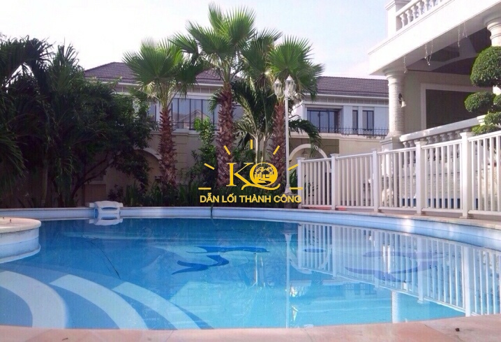 Khuôn viên hồ bơi rộng, sạch sẽ. Khuôn viên hồ bơi rộng, sạch sẽ.