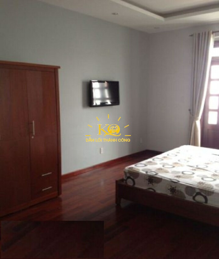 Phòng ngủ rộng, thoáng mát. Phòng ngủ rộng, thoáng mát.