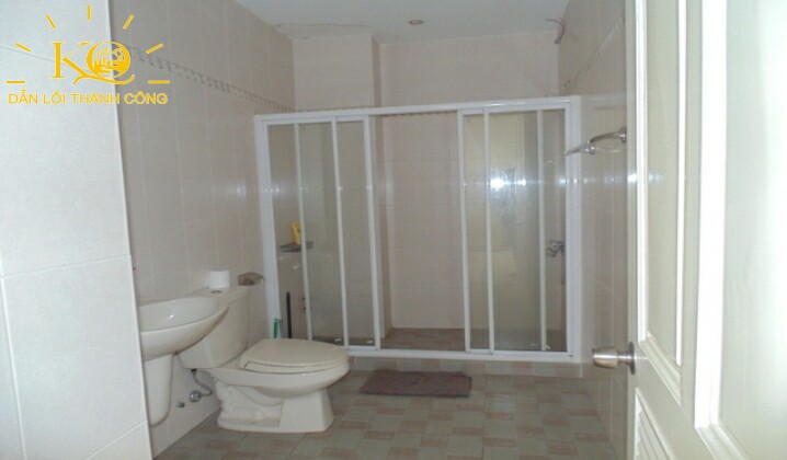 Nhà vệ sinh Nhà vệ sinh