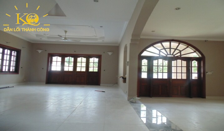 Diện tích trống tầng trệt Diện tích trống tầng trệt