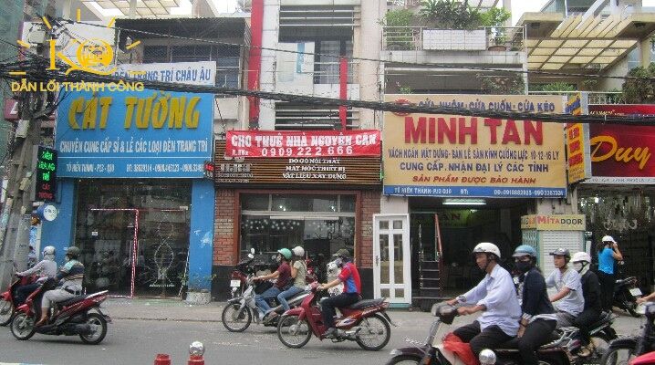 mặt tiền mặt tiền