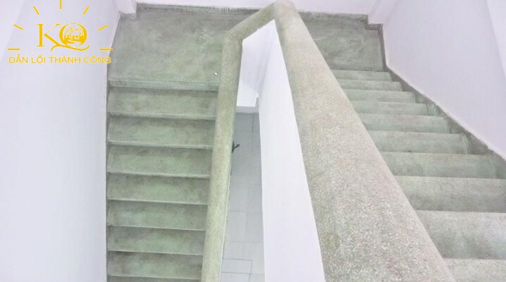 đường Cách Mạng Tháng 8 đường Cách Mạng Tháng 8