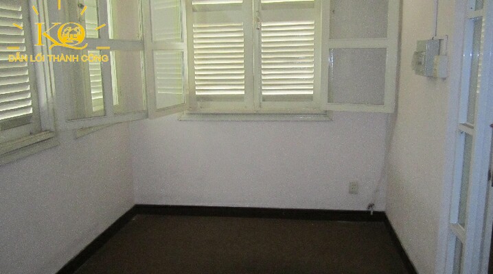 một góc khác của căn nhà một góc khác của căn nhà