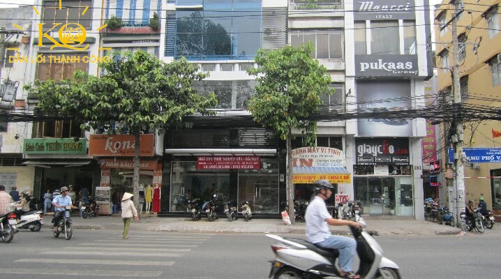 mặt tiền mặt tiền