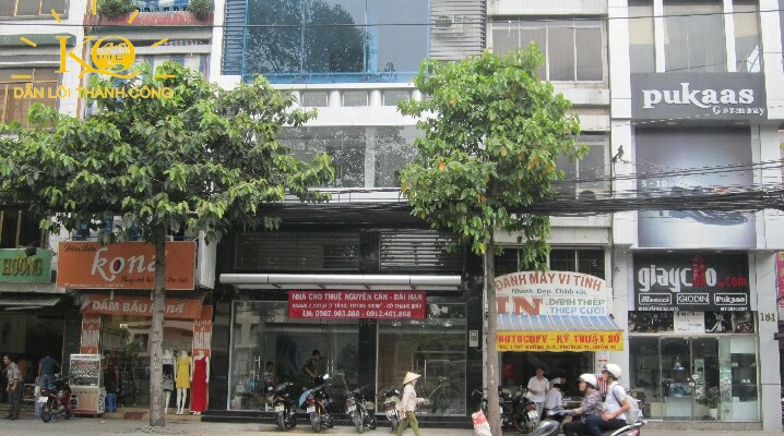 mặt tiền mặt tiền