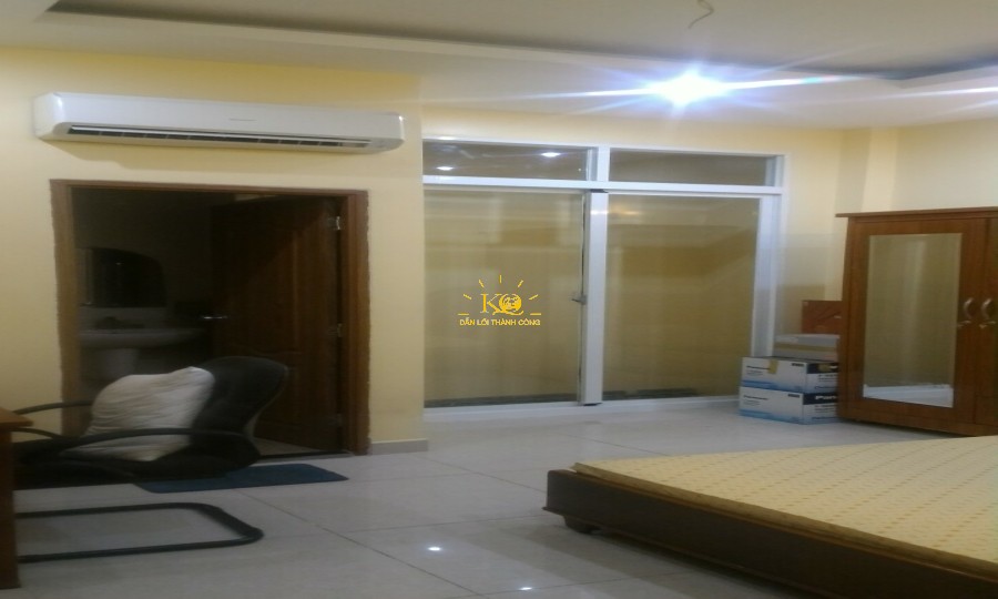 Phòng ngủ rộng, có máy lạnh Phòng ngủ rộng, có máy lạnh