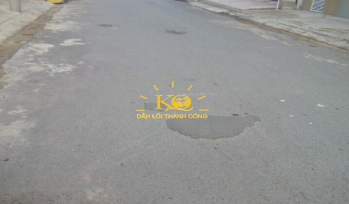 Lối vào nhà cho thuê đường Trục Lối vào nhà cho thuê đường Trục