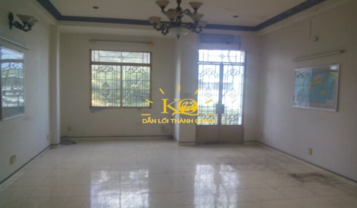 Không gian trong phòng Không gian trong phòng