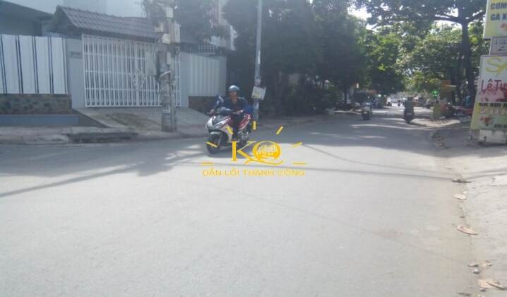 Đường trước nhà Đường trước nhà