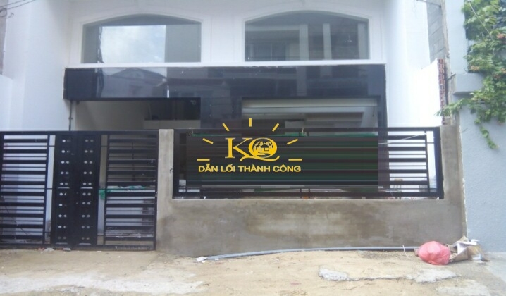 Phía trước nhà Phía trước nhà