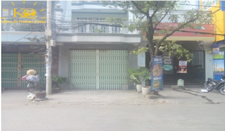 Phía trước nhà thoáng Phía trước nhà thoáng