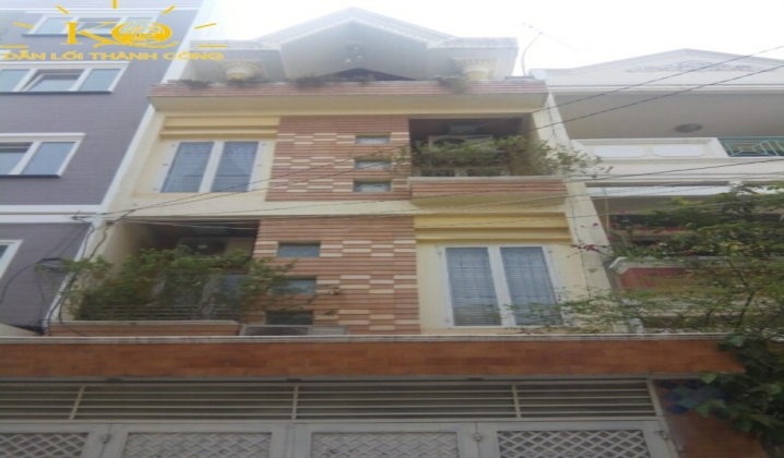 Mặt trước nhà Mặt trước nhà