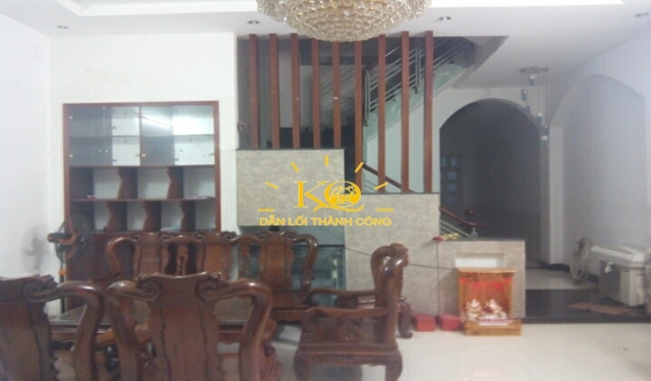 Không gian phòng khách tại tầng trệt  Không gian phòng khách tại tầng trệt