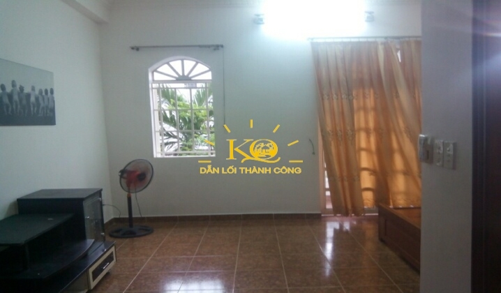 Không gian phòng rộng, thoáng mát Không gian phòng rộng, thoáng mát