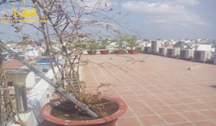 Sân thượng thoáng rộng Sân thượng thoáng rộng