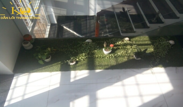 Góc khác của sân thượng Góc khác của sân thượng