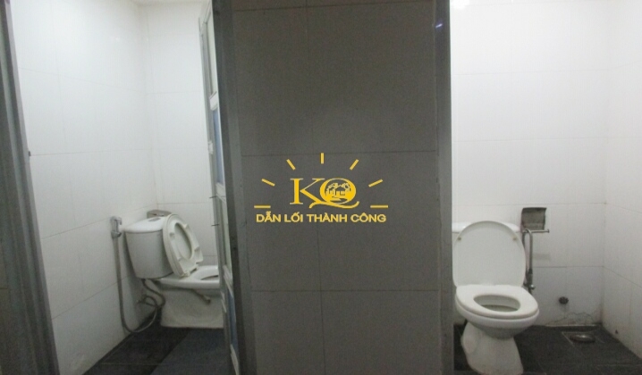 Nhà vệ sinh Nhà vệ sinh