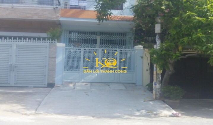 Mặt trước nhà Mặt trước nhà