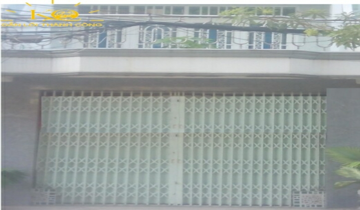 Cổng vào nhà chắc chắn Cổng vào nhà chắc chắn